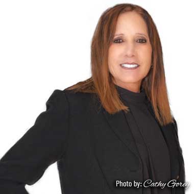 Shelley Caplan
